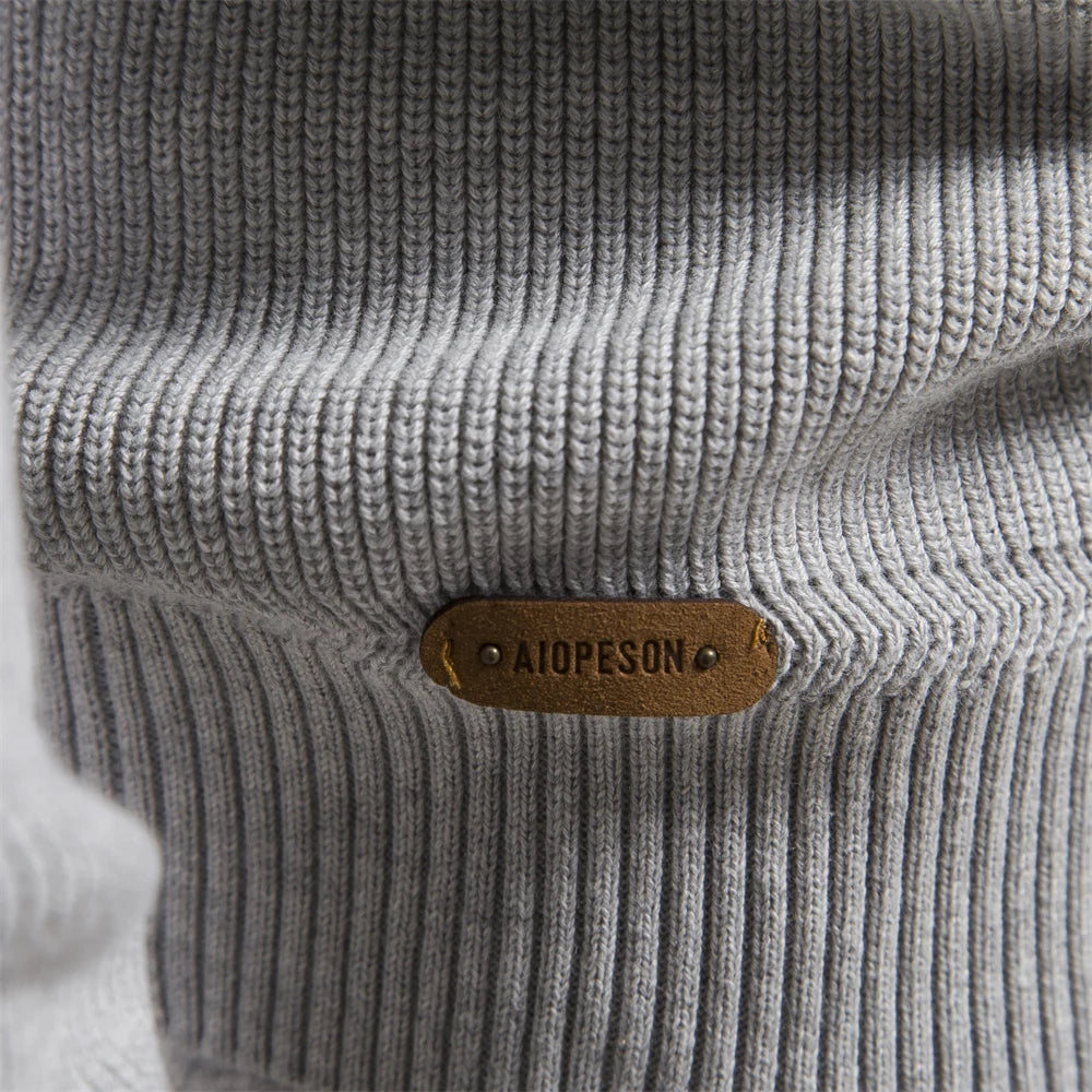 Halyard Mock Neck Quarter-Zip